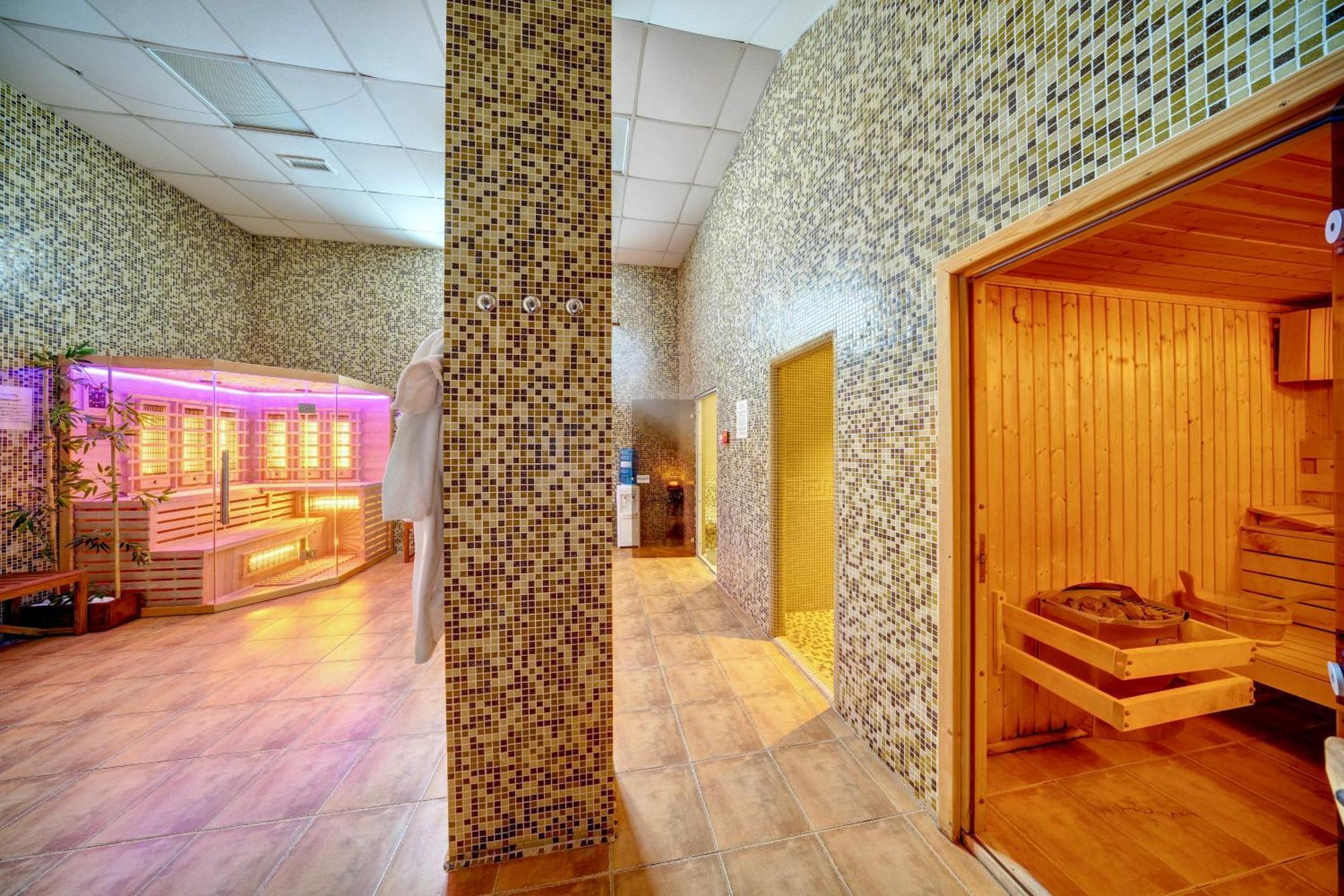 Oak Residence Hotel & Relax Smolyan Eksteriør billede